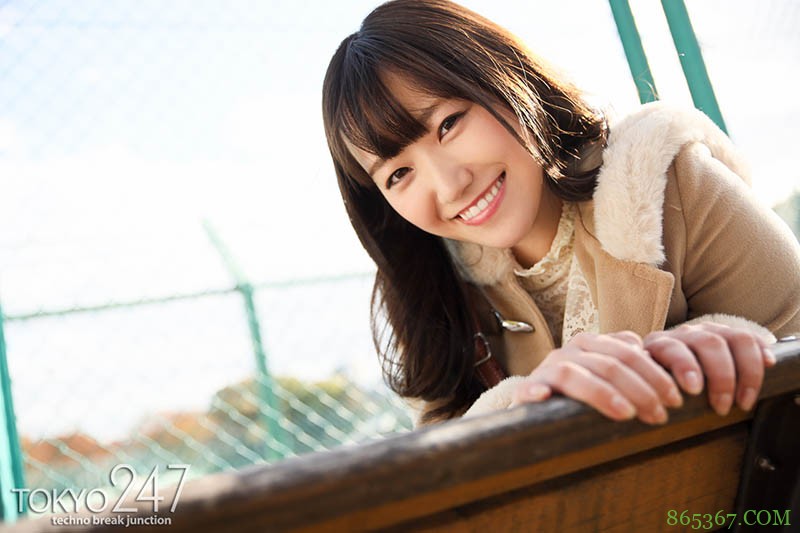 出道作上市的第2天、若宫穂乃就被抓到拍片了!