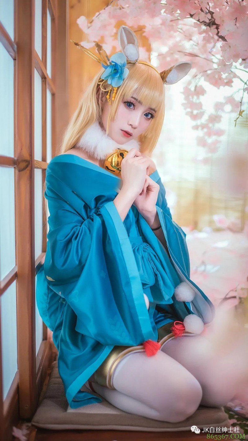 cos：碧蓝航线新月cos正片@思涼