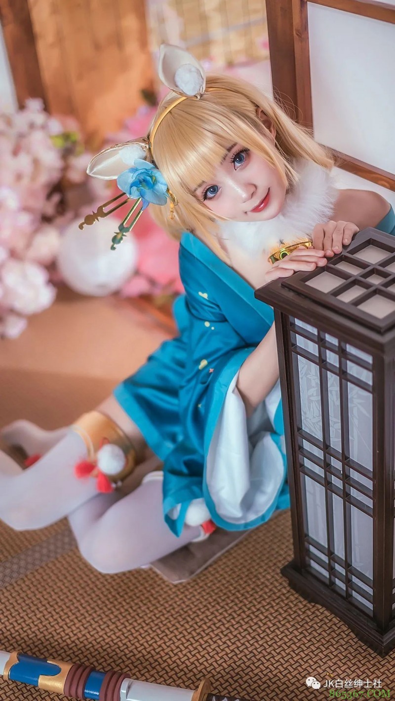 cos：碧蓝航线新月cos正片@思涼