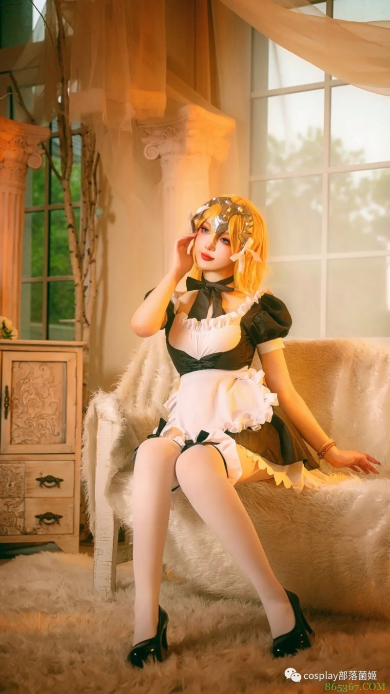 cos:白贞女仆cos正片@阿洛洛,莫名岁月静好