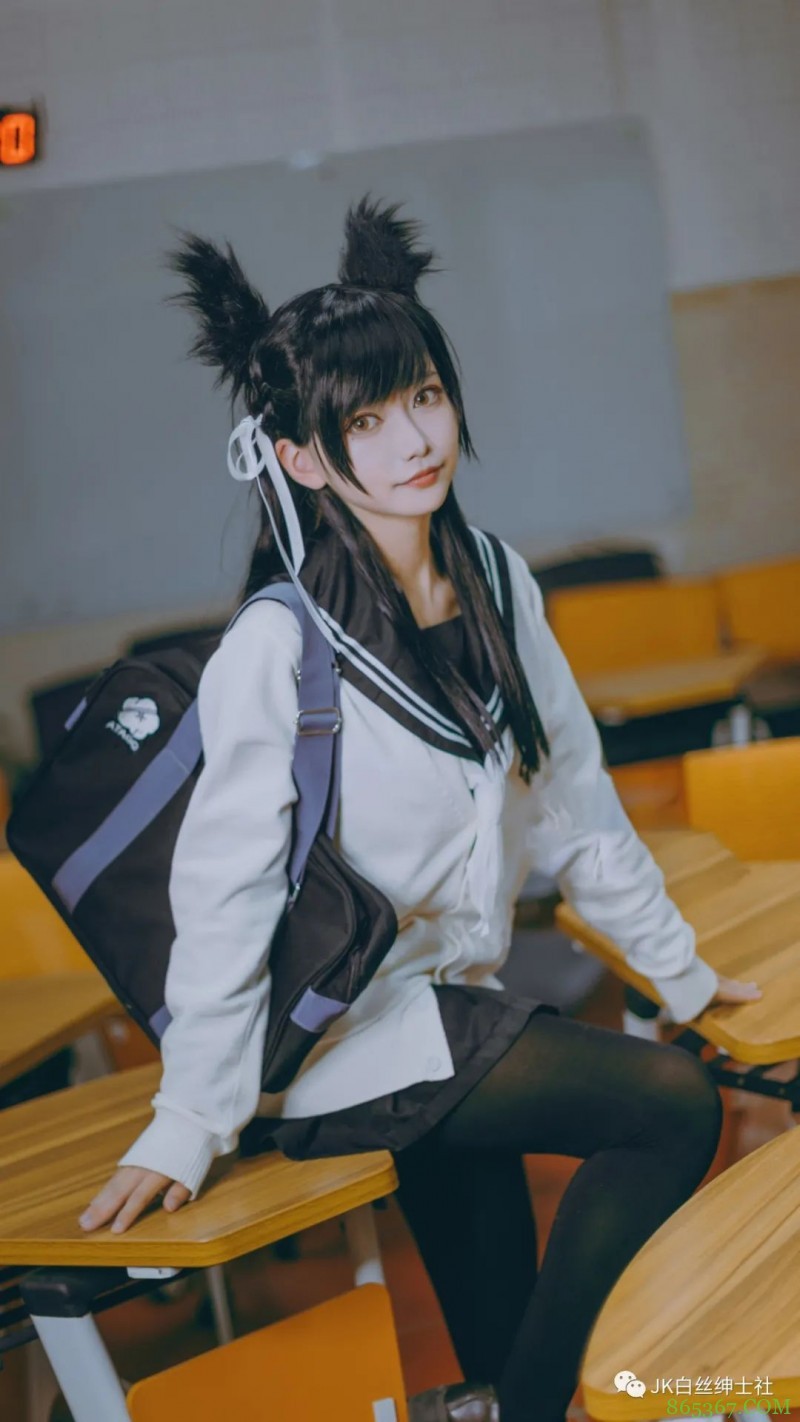 cos:碧蓝航线愛宕学园幻想曲cos正片@神本无尾