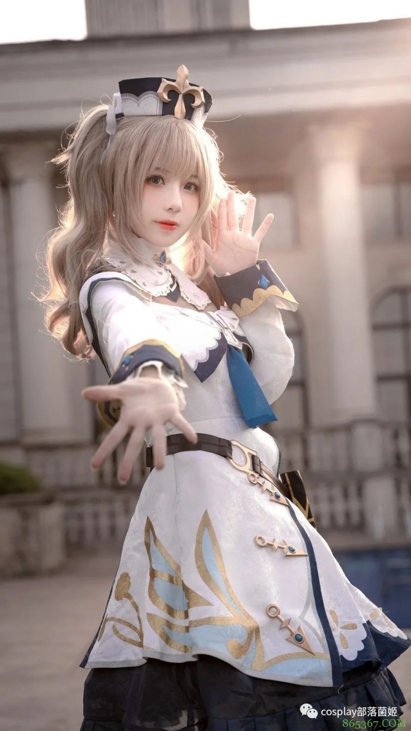 cos：原神祈礼牧师芭芭拉cos正片@李若雨