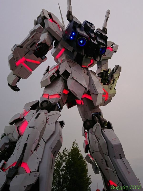 网友吐槽：都知道有俄罗斯套娃，没想还有高达套娃