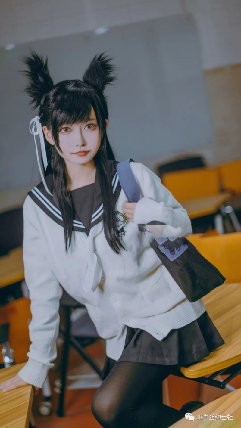 cos:碧蓝航线愛宕学园幻想曲cos正片@神本无尾