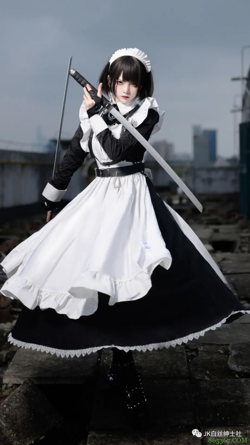 JK少女:双刀流女仆谁不爱呢