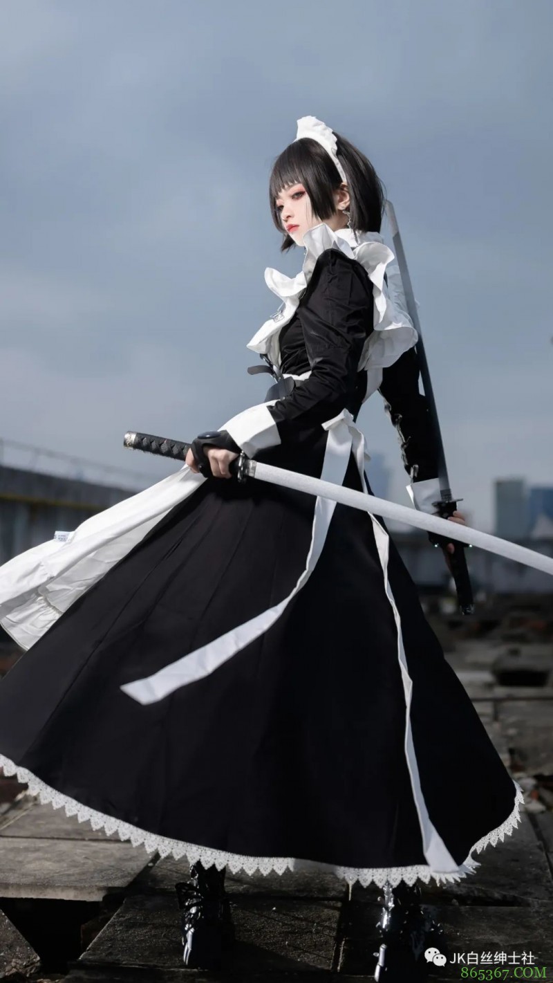 JK少女:双刀流女仆谁不爱呢