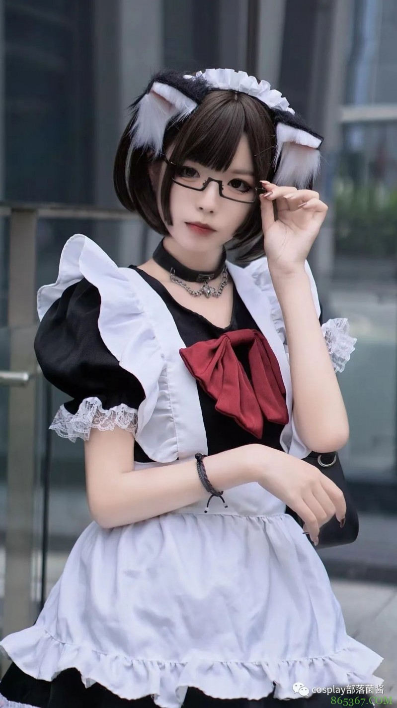 女仆猫娘:甜甜的女仆小可爱