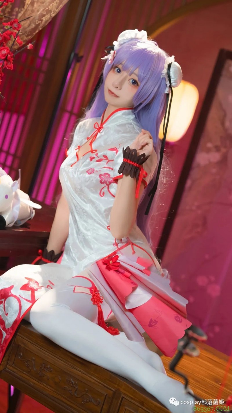 cos:碧蓝航线独角兽cos正片@菌儿,希望哥哥会喜欢