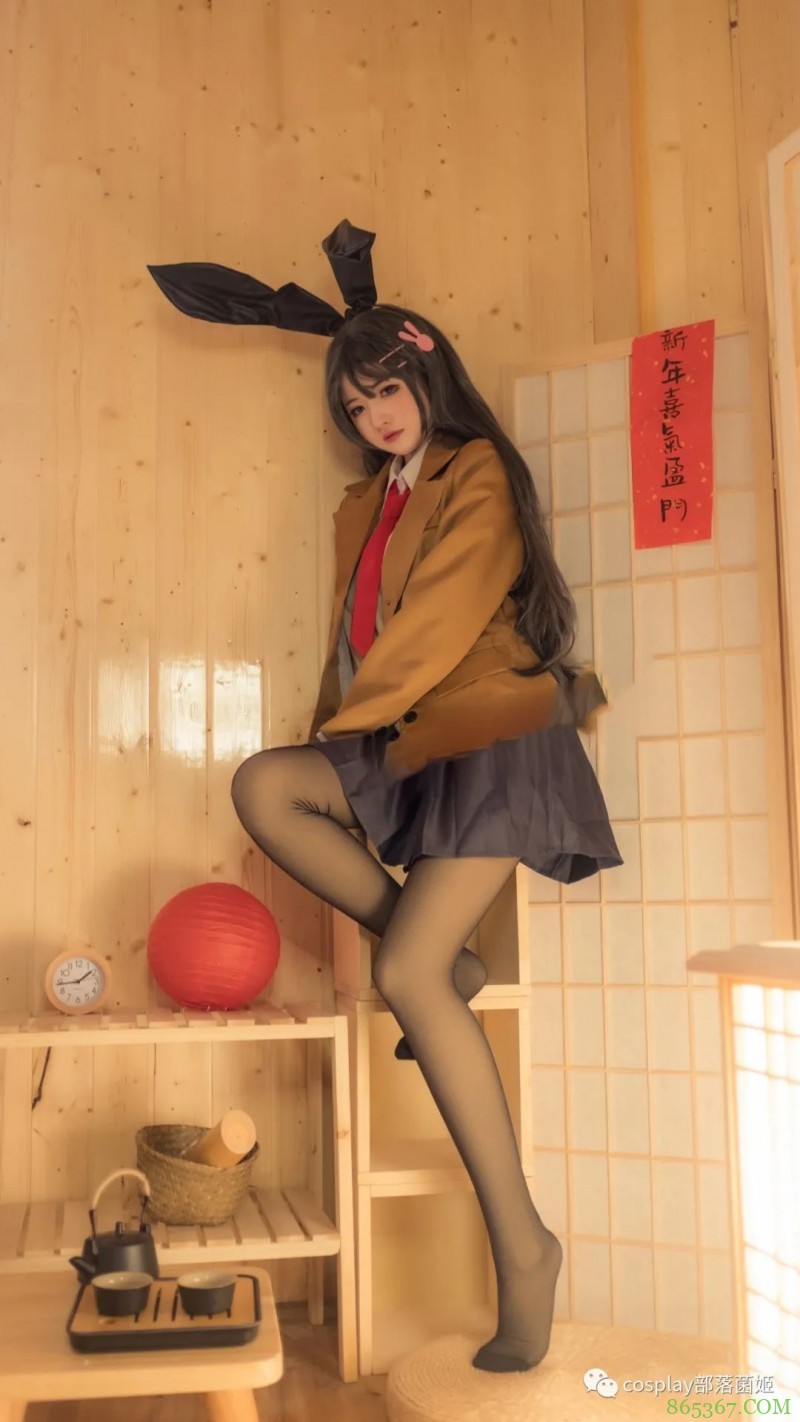 cos：兔女郎学姐樱岛麻衣私房cos正片@森火因璃子
