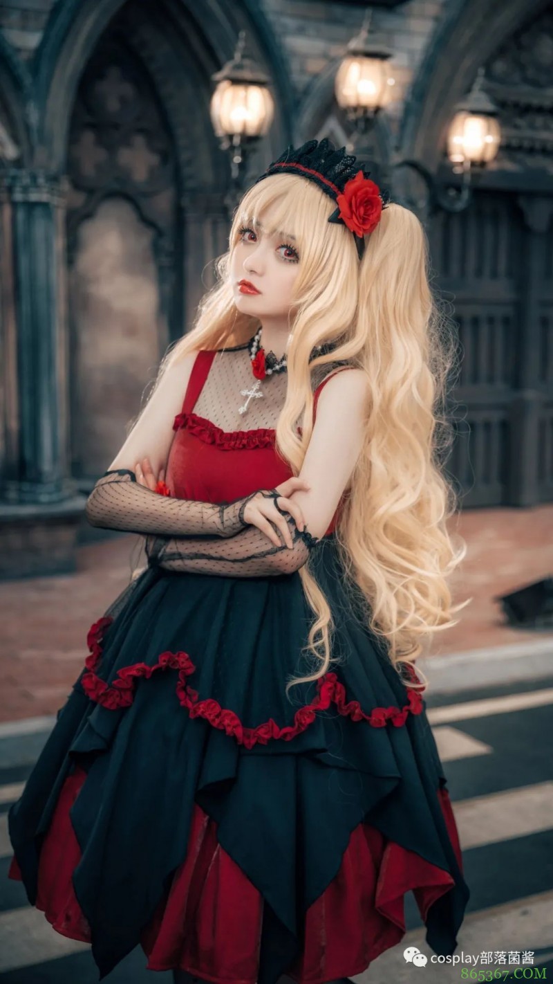 cos：艾蕾cos正片@斯文文文文，月球没有女朋友