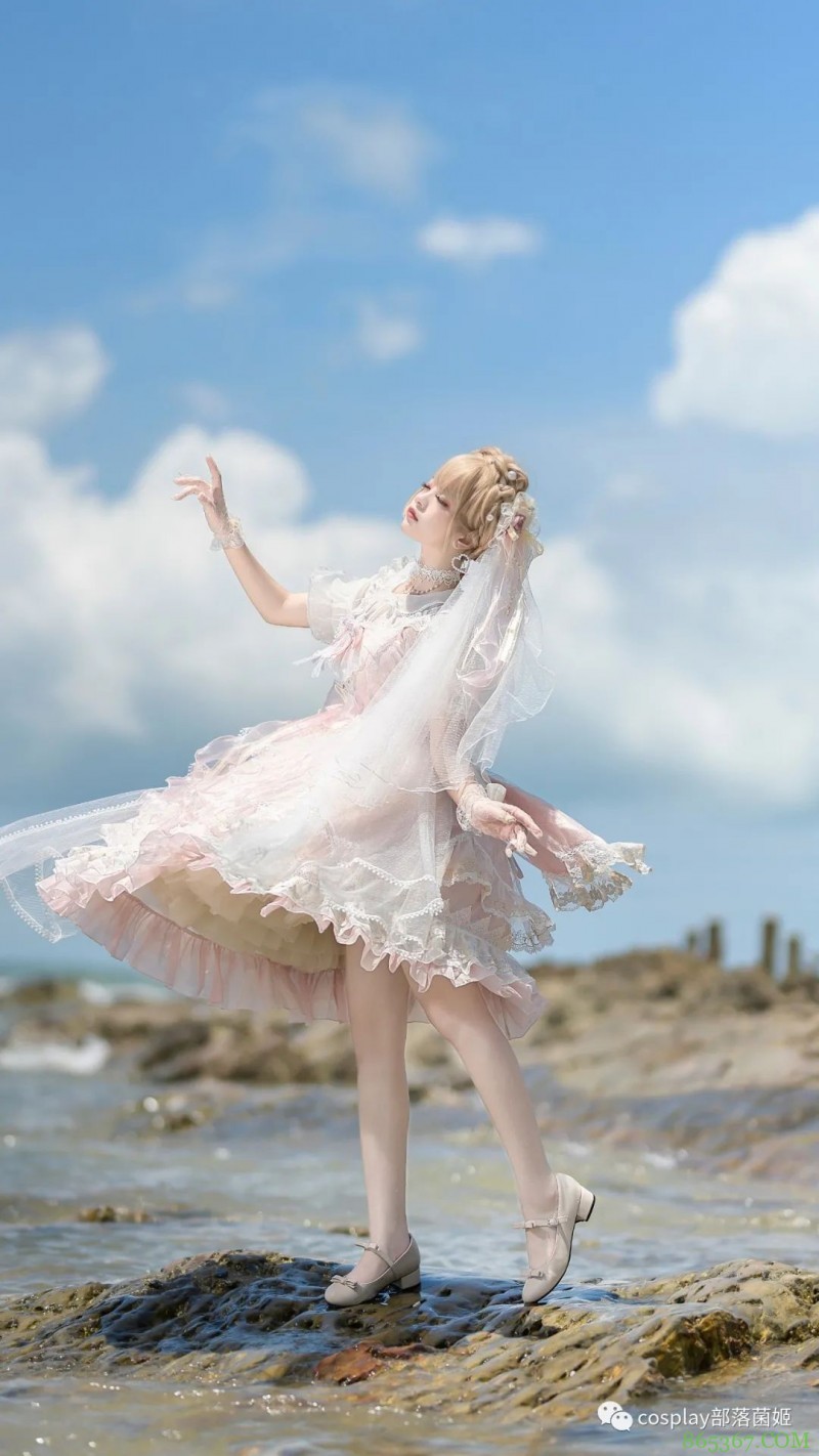 Lolita：桃之春昼，梦中出现无数次的仙女