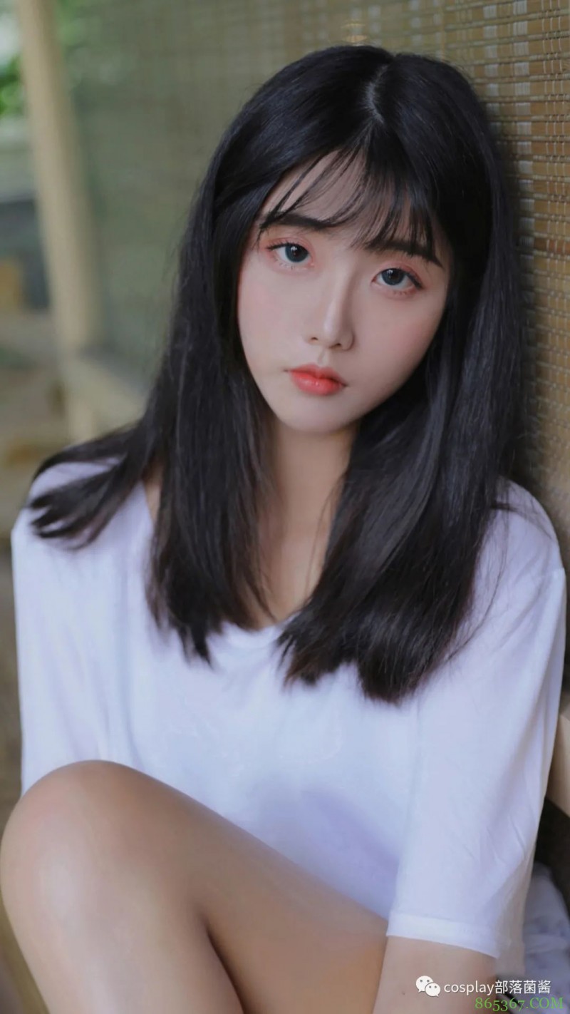 少女写真:慵懒闲适的午后