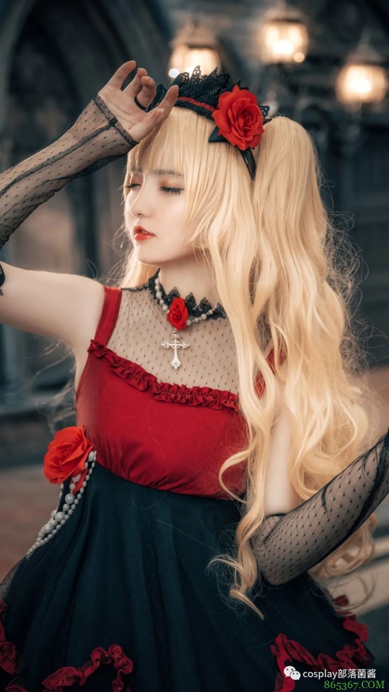 cos：艾蕾cos正片@斯文文文文，月球没有女朋友