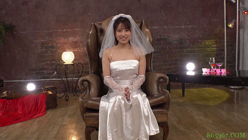 终于把引退作生出来了!初美りん双重解禁屁眼开花!