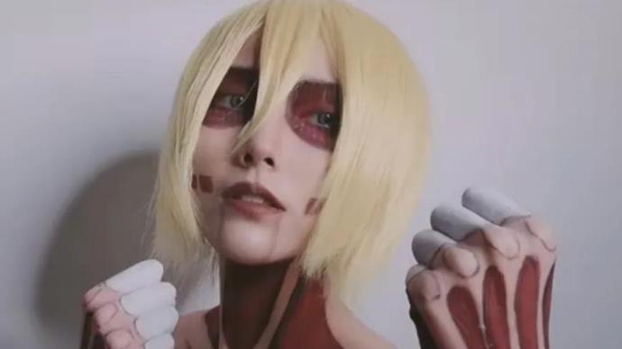 进击的巨人女巨人COSPLAY模样欣赏