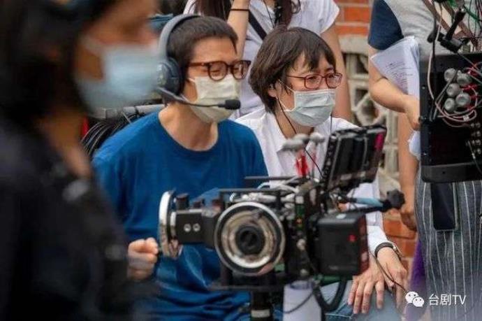 林依晨新电影《车顶上的玄天上帝》遭爆欠薪，侯孝贤恐被告