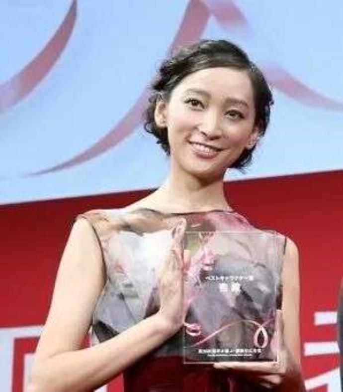 日剧《竞争的守护者》：月9主演不要老牌演员的理由