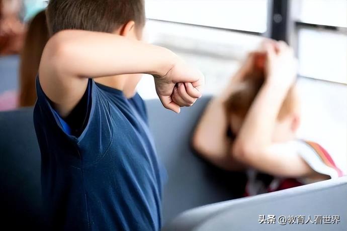 湖北女生被欺凌事件处理结果:处理老师不够,还须追责欺凌者家长的照片 -第1张 湖北女生被欺凌事件处理结果:处理老师不够,还须追责欺凌者家长