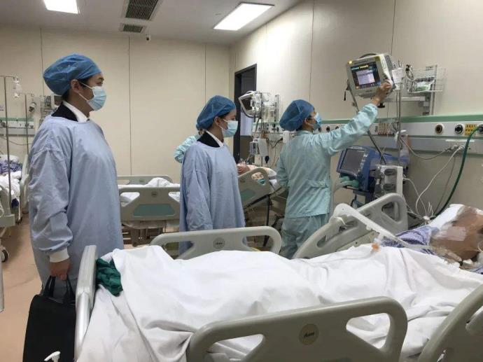 女子吃60粒褪黑素进ICU,心情再不好也不能乱吃药的照片 -第1张 女子吃60粒褪黑素进ICU,心情再不好也不能乱吃药