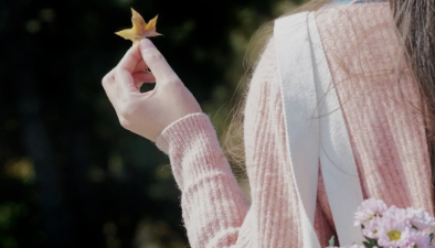 如果一直是朋友，是不是就可以天长地久了？