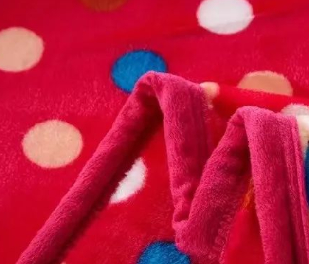 春夏秋冬，娘雷打不动。