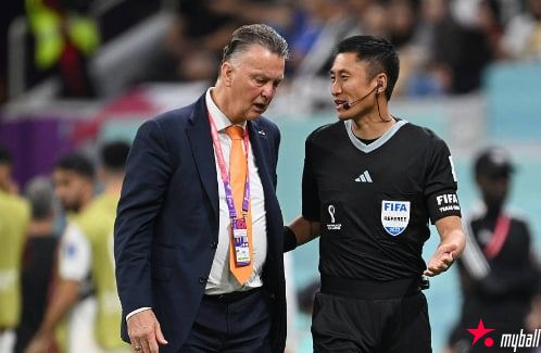 迈博体育:马宁等中国裁判结束世界杯执法