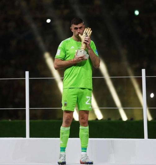 大发体育-经纪人暗示阿根廷国门马丁内斯考虑转会:他的目标是欧冠,大发助力你的致富之路!