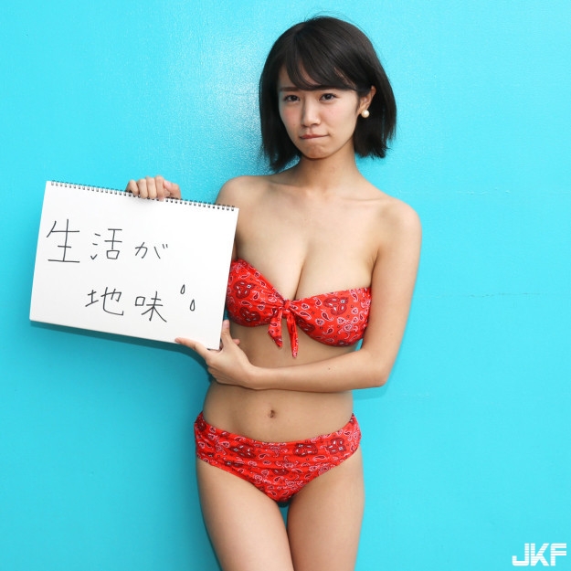 每天都往死裡用!寫真女星老實說:其實這工作很痛苦