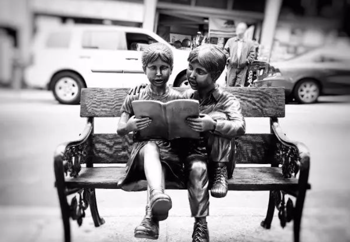 你的气质里,到底是藏着读过的书,还是打过的玻尿酸的图片 你的气质里,到底是藏着读过的书,还是打过的玻尿酸