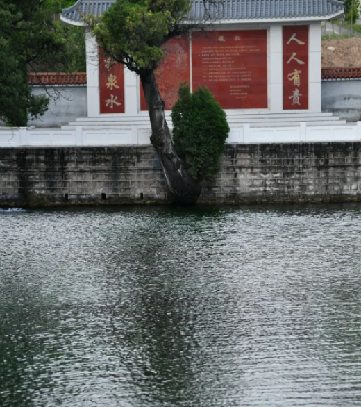 一年级小朋友文字里的喜怒哀乐的图片 一年级小朋友文字里的喜怒哀乐