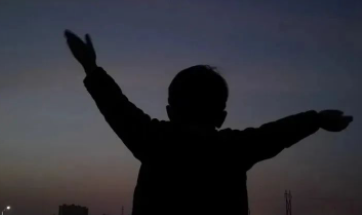 微话 | 你是不是也不小心把“家校沟通”变成了“频繁告状”?的图片 微话 | 你是不是也不小心把“家校沟通”变成了“频繁告状”?