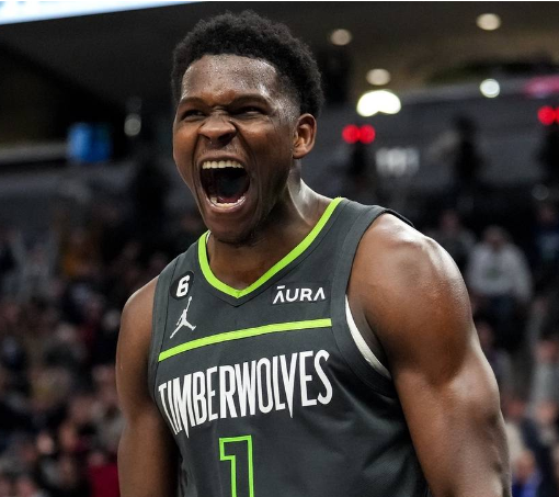 大发体育-爱德华兹5年顶薪提前续约森林狼 最高可达2.6亿,大发助力你的致富之路!