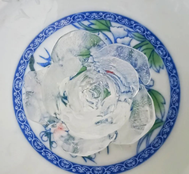 女生比男生努力些的图片 女生比男生努力些