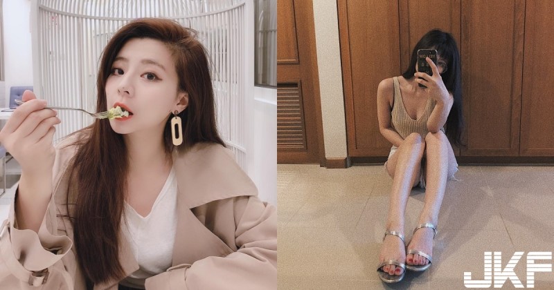 吃東西的模樣也太誘人…氣質網美「Emily」餐桌上放電迷死人，超短洋裝讓人小鹿亂撞～