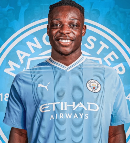 大发体育-曼城6000万欧签边锋达协议 红魔小妖非蓝月不去,大发助力你的致富之路!