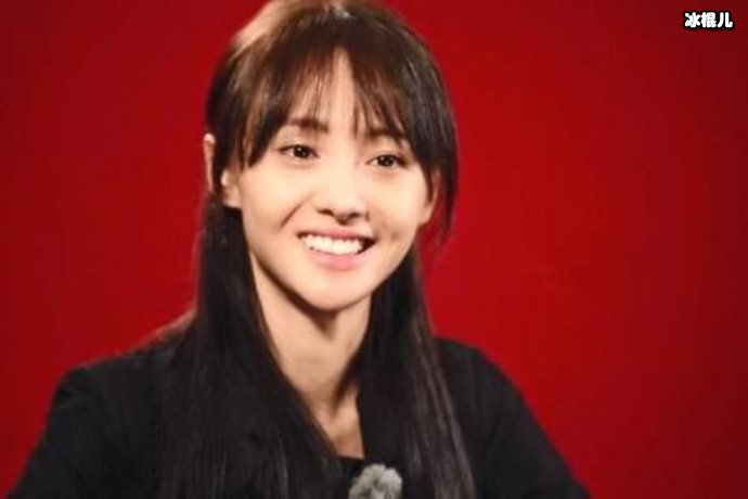 没有羽毛就该去拼,然而她只想捞金郑爽你该长大了