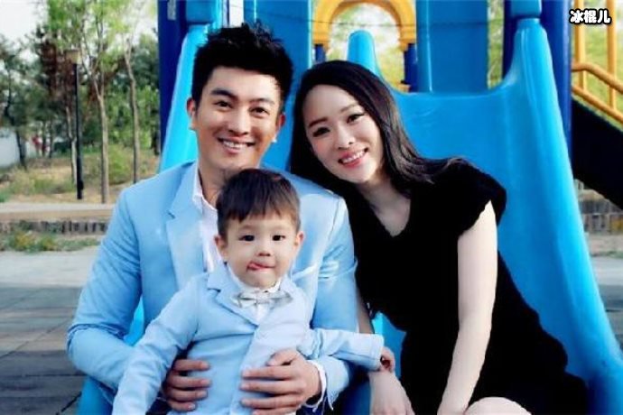 娱乐圈中姐弟夫妻,霍思燕杜江差五岁他俩差十一岁