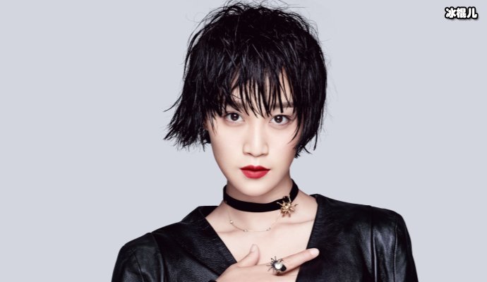 蓝盈莹获得《姐姐》冠军,但被网友扒出黑历史难道人设要崩塌?