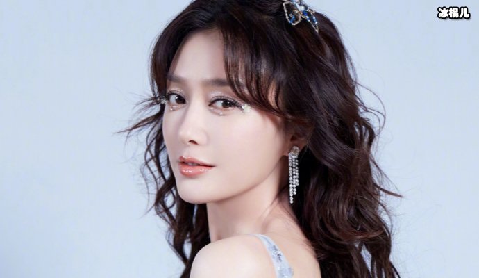 秦岚魏大勋再次同游被巧遇,黑色打扮疑似情侣装