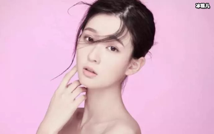 剧中小康家庭的乔欣,现实中浴室面积大到你难以想象