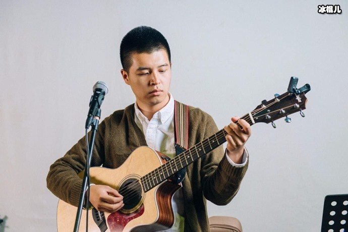 马頔被《我是唱作人》淘汰,隔壁老樊挑战成功网友大呼失望