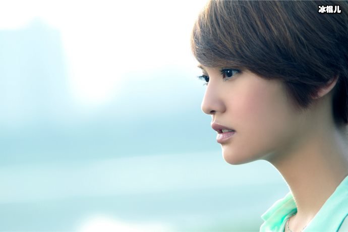 杨丞琳开心自拍,感恩爱情和生活自己也要多努力