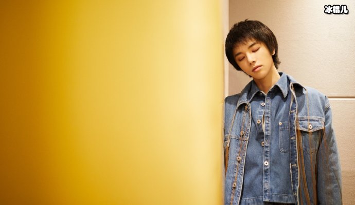 华晨宇夺歌王独特风格,引人关注