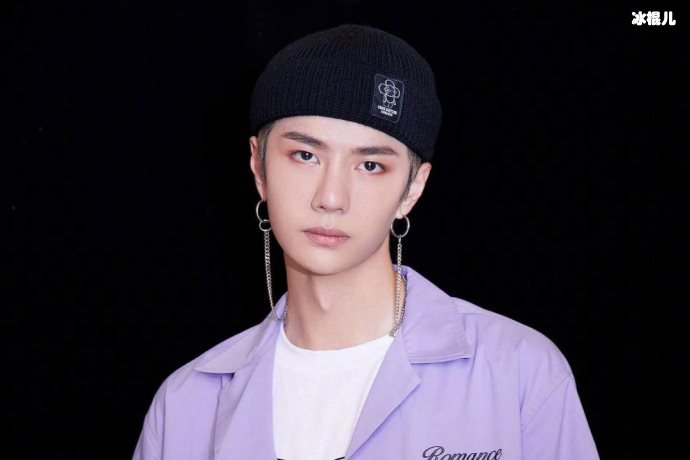 王一博特殊技能被挖掘全能偶像拍啥像啥,最关键的是卖啥啥火