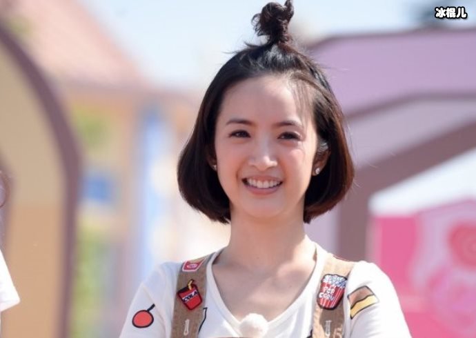 林依晨近照曝光37岁的她略显老态,气质不及过往小腹微微隆起