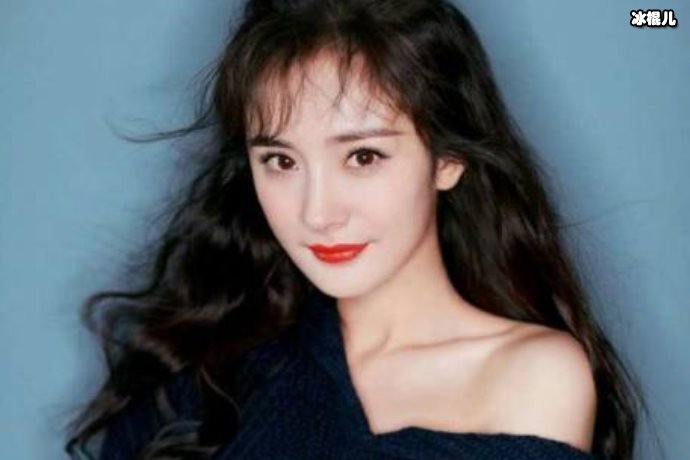 普通单品也可以很前卫,杨幂时尚气质爆棚少女气息十足