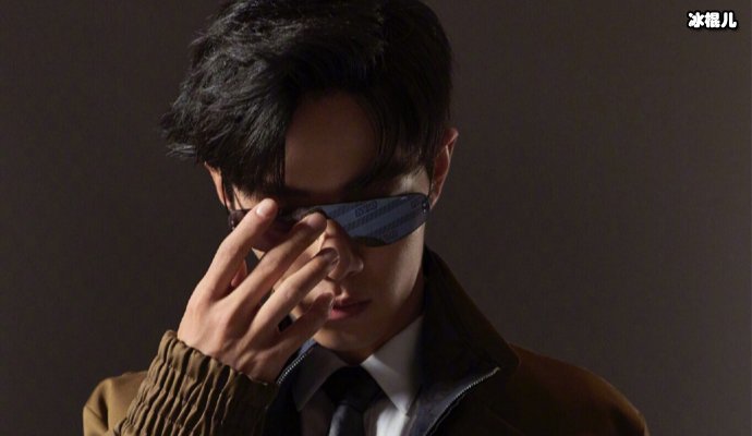 肖战在平台更新一幅画,画中暗含寓意肖战借图片表达的意思让人遐想