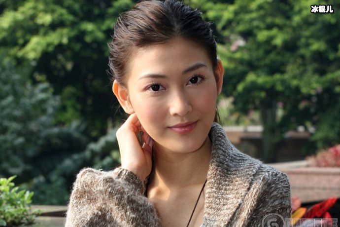 李彩桦凭借出演《回家的诱惑》人气大涨,演技可圈可点