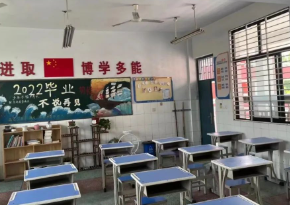 冬天很冷，但你可以选择温暖