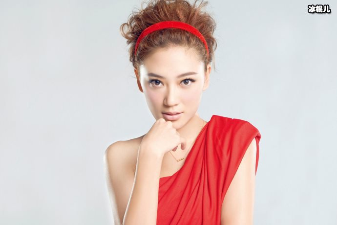 女明星被问及老公出轨怎么办?一个比一个敢说应采儿太机智